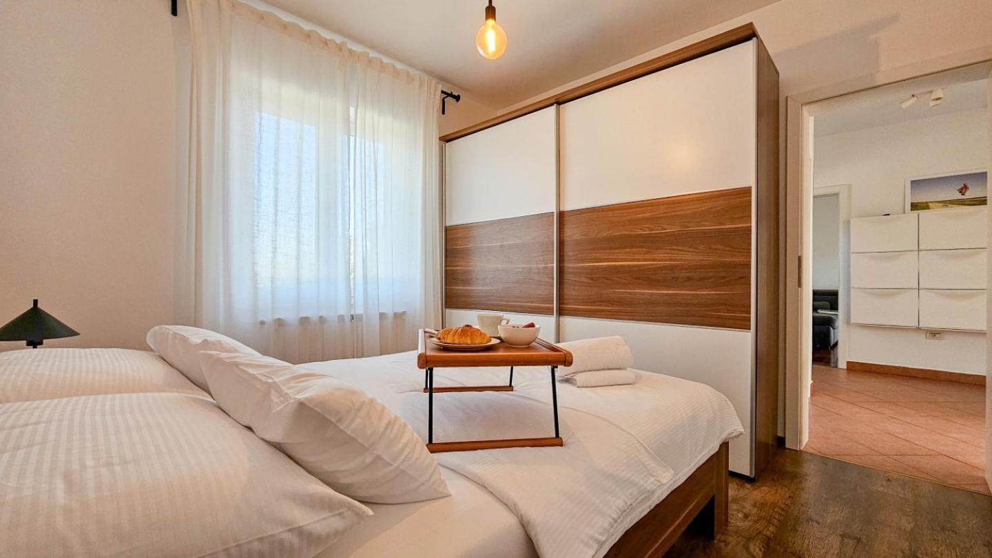 Casa Lutoma Villa Kmeti Buitenkant foto